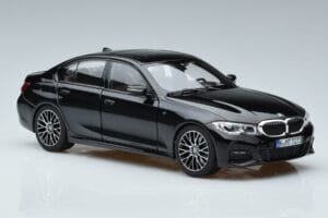 BMW 330i G20 Черен Металик Norev 1:18 183277 Метал — снимка 5 от 7