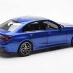 BMW 330i G20 Portimao Синьо Metallic Norev 1:18 - image 3 of 8