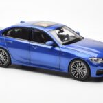 BMW 330i G20 Portimao Синьо Metallic Norev 1:18 - image 6 of 8