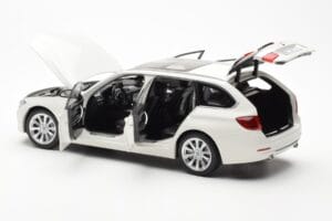 BMW 335i F31 Touring Alpine Бял Paragon 1:18 80432244242 Метал — снимка 5 от 8
