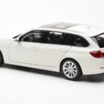 BMW 335i F31 Touring Alpine Бял Paragon 1:18 - image 7 of 8