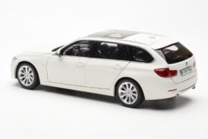 BMW 335i F31 Touring Alpine Бял Paragon 1:18 80432244242 Метал — снимка 7 от 8