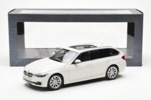 BMW 335i F31 Touring Alpine Бял Paragon 1:18 80432244242 Метал — снимка 8 от 8