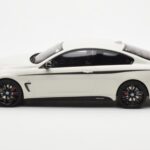 BMW 435i F32 M Performance Package Бял GT Spirit 1:18 - image 3 of 6