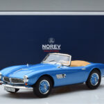BMW 507 Синьо Norev 1:18 - image 6 of 6