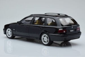 BMW 540 E39 Touring M Package Черен Otto 1:18 OT1013 Смола — снимка 5 от 6