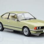 BMW 628 CSi E24 Светлозелен MCG 1:18 - image 3 of 5