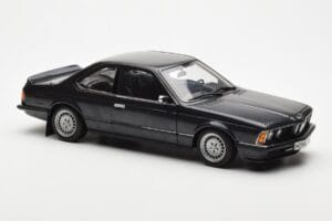 BMW 635 CSi E24 Diamant Черно Металик AUTOart 1:18 70521 Метал — снимка 6 от 8