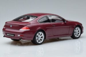 BMW 645Ci E63 Тъмночервен Kyosho 1:18 08701CR Метал — снимка 3 от 7