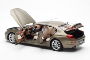 BMW 650i F06 Gran Coupe Frozen Бронзов Metallic Paragon 1:18 80432218742 Метал — снимка 5 от 8
