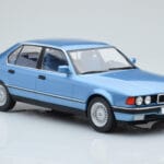 BMW 7 Series E32 730i Синьо MCG 1:18 MCG18160 Метал - image 3 of 5