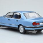BMW 7 Series E32 730i Синьо MCG 1:18 MCG18160 Метал - image 4 of 5