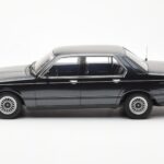BMW 733i E23 Черен Metallic KK-Scale 1:18 - image 3 of 6