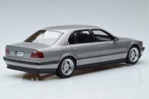 BMW 7 Series E38 750iL Otto 1:18 OT952 Смола — снимка 2 от 6