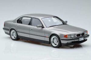 BMW 7 Series E38 750iL Otto 1:18 OT952 Смола — снимка 4 от 6