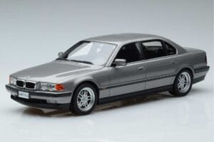 BMW 7 Series E38 750iL Otto 1:18 OT952 Смола