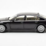 BMW 760Li E66 Черен Kyosho 1:18 - image 4 of 9