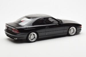 BMW 850 CSi E31 Черен Otto 1:18 OT827 Смола — снимка 2 от 6