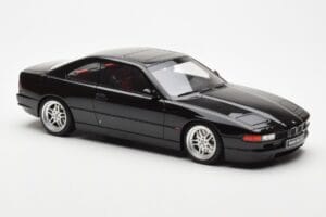 BMW 850 CSi E31 Черен Otto 1:18 OT827 Смола — снимка 4 от 6