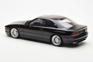 BMW 850 CSi E31 Черен Otto 1:18 OT827 Смола — снимка 5 от 6