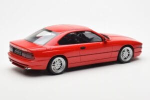 BMW 850 CSi E31 Червен Otto 1:18 OT158 Смола — снимка 2 от 6