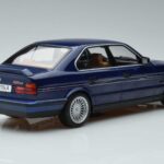 BMW Alpina B10 4.6 E34 Син MCG 1:18 MCG18230 Метал - image 2 of 6