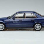 BMW Alpina B10 4.6 E34 Син MCG 1:18 MCG18230 Метал - image 3 of 6