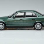 BMW Alpina B10 4.6 E34 Зелен MCG 1:18 MCG18229 Метал - image 3 of 6