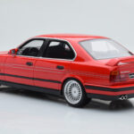 BMW Alpina B10 E34 Biturbo Червен Otto 1:18 - image 5 of 6