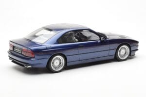 BMW Alpina B12 E38 5.7 Синьо Otto 1:18 OT636 Смола — снимка 2 от 6