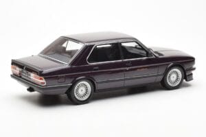 BMW Alpina B7 E24 Turbo Wine Червен Metallic Otto 1:18 OT152 Смола — снимка 2 от 6