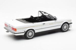 BMW Alpina C2 2.7 E30 Кабриолет Бял MCG 1:18 MCG18383 Метал — снимка 2 от 6
