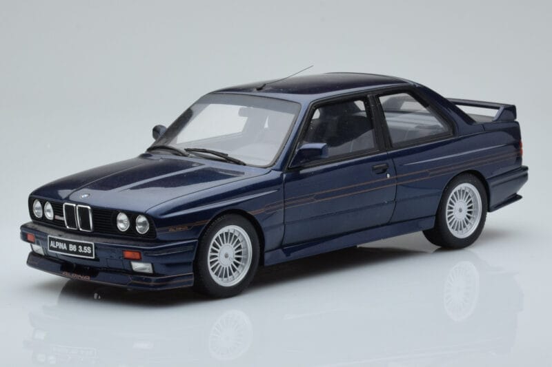 BMW Alpina B6 E30 3.5S Син Otto 1:18