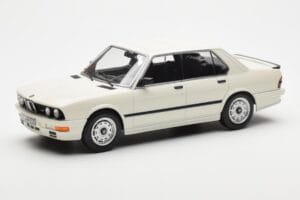 BMW M535i E28 Бял Norev 1:18