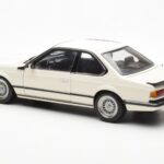 BMW M635 CSi E24 Бял Dealer Edition AUTOart 1:18 - image 7 of 8