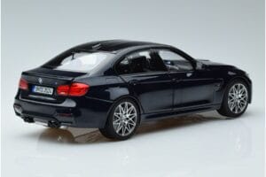 BMW M3 F80 Competition Син Norev 1:18 183236 Метал — снимка 3 от 7
