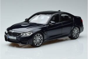 BMW M3 F80 Competition Син Norev 1:18 183236 Метал