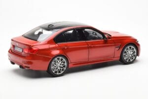 BMW M3 Competition F80 Sakhir Оранжев Norev 1:18 80432411553 Метал — снимка 3 от 8