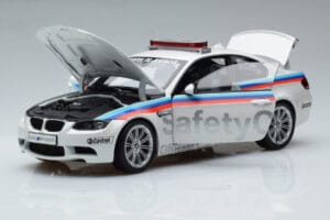 BMW M3 E92 MotoGP Safety Car 2008 Kyosho 1:18 08736GP Метал — снимка 2 от 7