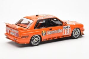 BMW M3 E30 #19 A. Hahne Jägermeister DTM 1992 AUTOart 1:18 89248 Метал — снимка 3 от 8