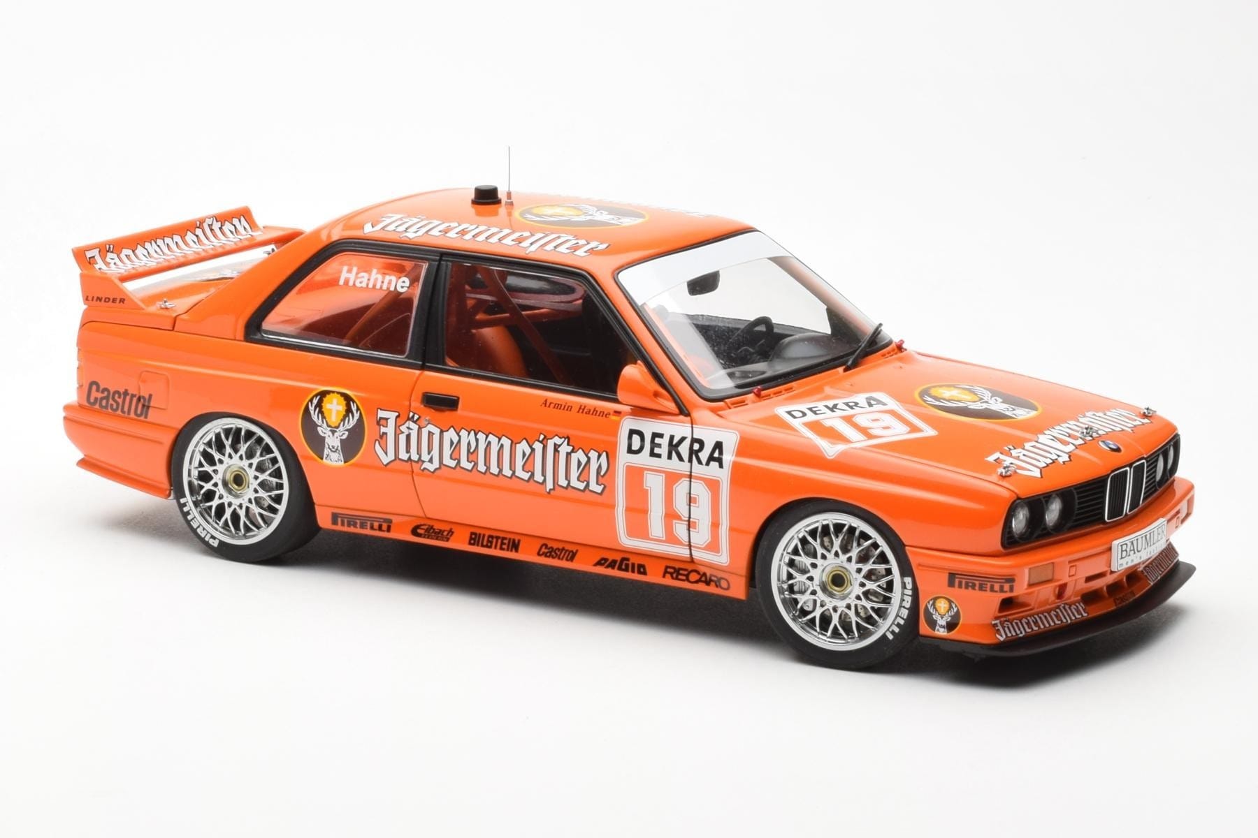 BMW M3 E30 #19 A. Hahne Jägermeister DTM 1992 AUTOart 1:18 89248 Метал — снимка 6 от 8