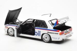 BMW M3 E30 #5 P. Brock Mobil ATCC 1988 AUTOart 1:18 88845 Метал — снимка 5 от 8