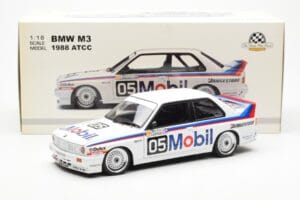 BMW M3 E30 #5 P. Brock Mobil ATCC 1988 AUTOart 1:18 88845 Метал — снимка 8 от 8
