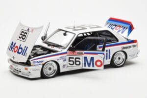 BMW M3 E30 #56 P. Brock / J. Richards Mobil Bathurst 1000 1988 AUTOart 1:18 88847 Метал — снимка 2 от 9