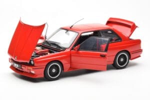 BMW M3 E30 Sport Evolution Cecotto Edition Червен AUTOart 1:18 70566 Метал — снимка 2 от 8