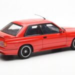 BMW M3 E30 Sport Evolution Cecotto Edition Червен AUTOart 1:18 - image 3 of 8