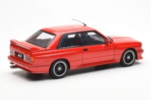 BMW M3 E30 Sport Evolution Cecotto Edition Червен AUTOart 1:18 70566 Метал — снимка 3 от 8