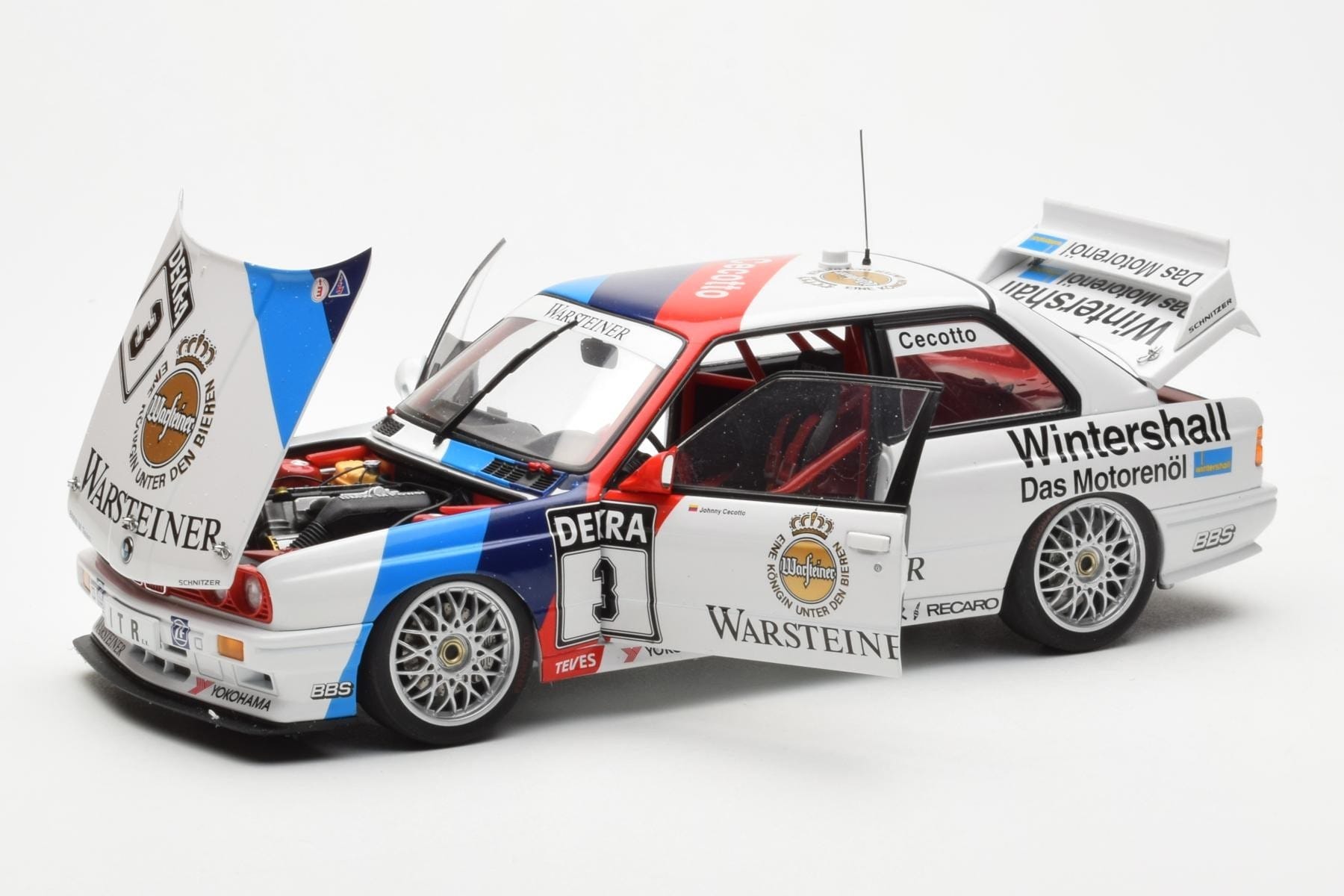 BMW M3 E30 #3 J. Cecotto Warsteiner DTM 1991 AUTOart 1:18 89145 Метал — снимка 2 от 8