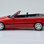 BMW M3 E36 Кабриолет Червен Otto 1:18 - image 3 of 6