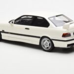 BMW M3 E36 Lightweight Бял Otto 1:18 - image 5 of 6